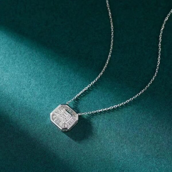 微信图片_20240725104849 SGARIT Fine Jewelry Factory Real 18k White Gold 0.37 Carats Emerald Cut Jewellery Romantic Natural Diamond Full T Square Octagon Pendant