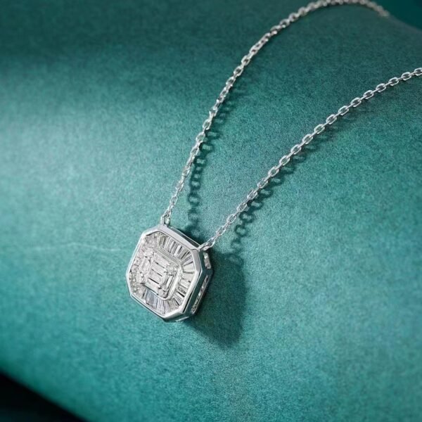 微信图片_202407251049011 SGARIT Fine Jewelry Factory Real 18k White Gold 0.37 Carats Emerald Cut Jewellery Romantic Natural Diamond Full T Square Octagon Pendant