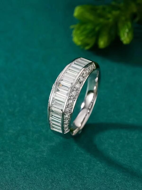微信图片_20240725104926 SGARIT Fine Jewelry Factory Real 18k White Gold 0.717 Carats Oval Cut Jewellery Romantic Natural Diamond Half Circle Square Ring
