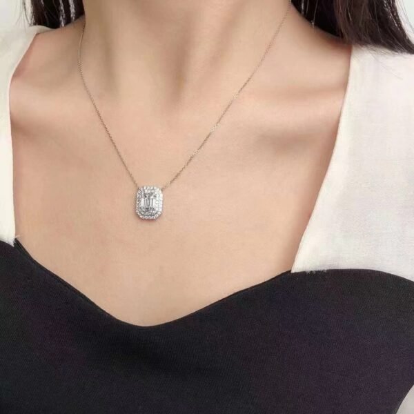 微信图片_20240725104941 SGARIT Fine Jewelry Factory Real 18k White Gold 0.820 Carats Emerald Cut Jewellery Romantic Natural Diamond Double Pendant