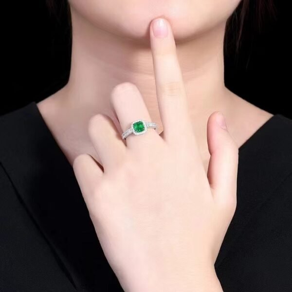 SGARIT  Fine Jewelry Manufacturer Solid 18k White Gold 1.21 Carats Emerald Cut Jewellery Green Luxury Natural Emerald Gemstone Ring