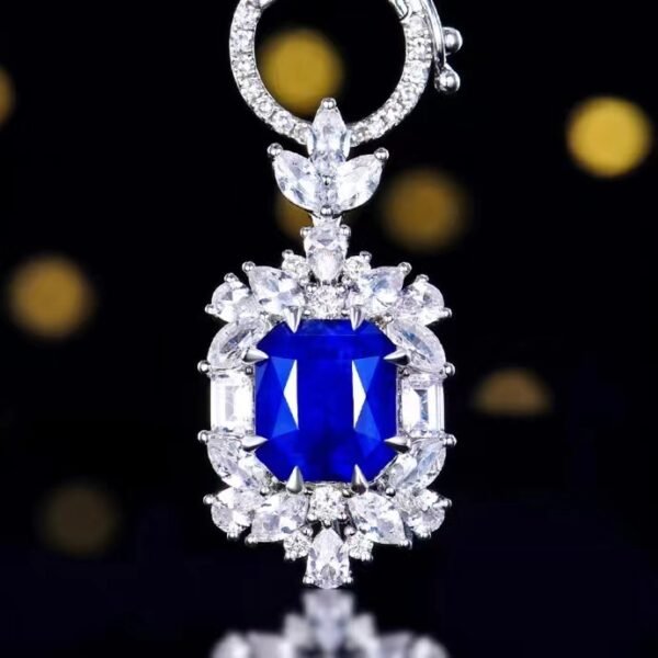 微信图片_20240727094133 SGARIT Fine Jewelry Supplier Real 18k White Gold 2.76 Carats Cushion Cut Jewellery Royal Blue Sapphire Sri Lanka Natural Gemstone Pendant
