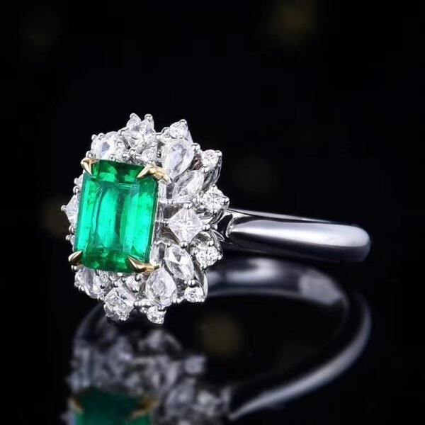 微信图片_202407270941511 SGARIT Fine Jewelry Suppliers Solid 18k White Gold 1.19 Carats Emerald Cut Jewellery Green Luxury Natural Emerald Gemstone Ring