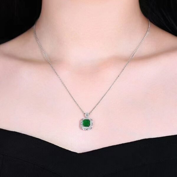 微信图片_20240727094212 SGARIT Fine Jewelry Produce Real 18k White Gold 1.63 Carats Emerald Cut Jewellery Green Luxury Zambia Natural Emerald Gemstone Ring