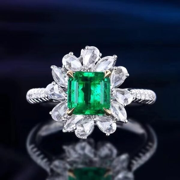 微信图片_20240727094253 SGARIT Fine Jewelry Wholesale Real 18k White Gold 1.45 Carats Emerald Cut Jewellery Green Luxury Zambia Natural Emerald Gemstone Ring