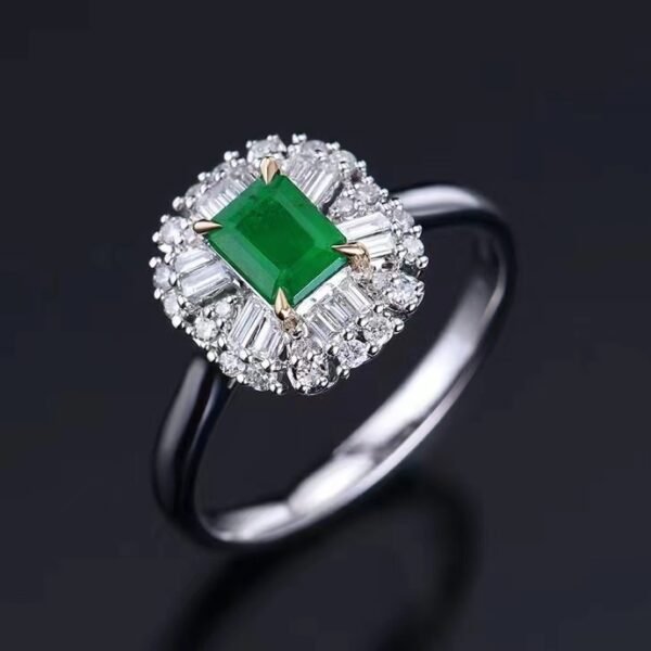 微信图片_202407270943103 SGARIT Fine Jewelry Wholesaler Solid 18k White Gold 0.59 Carats Emerald Cut Jewellery Green Luxury Panjshir Natural Emerald Gemstone Ring