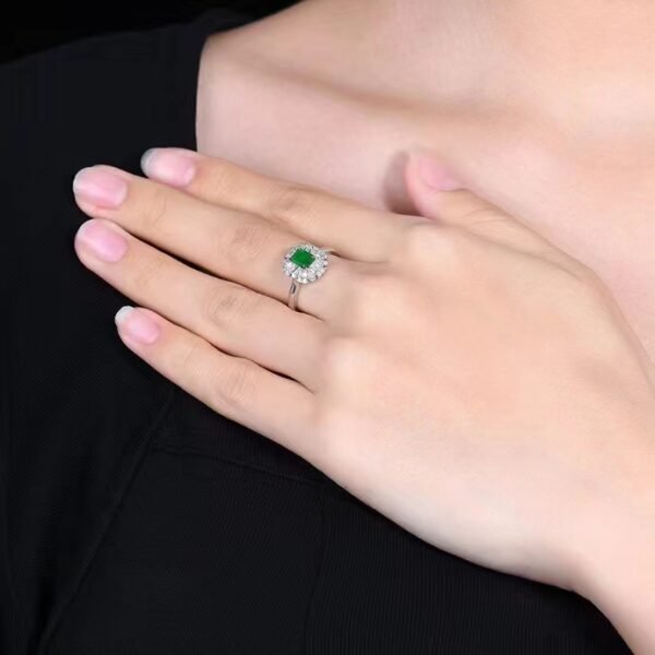 微信图片_202407270943111 SGARIT Fine Jewelry Wholesaler Solid 18k White Gold 0.59 Carats Emerald Cut Jewellery Green Luxury Panjshir Natural Emerald Gemstone Ring