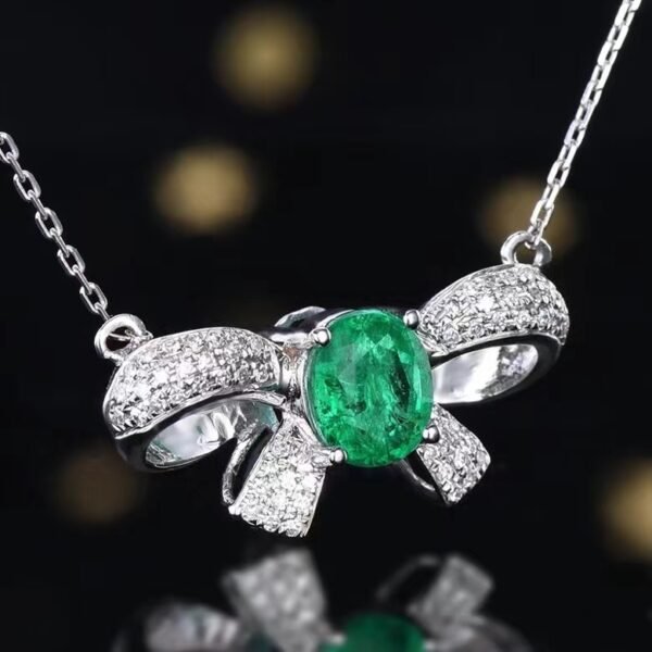 微信图片_20240727094357 Sgarit Fine Jewelry OEM Factory Real 18k White Gold 0.73 Carats Oval Cut Jewellery Vivid Green Luxury Natural Emerald Gemstone Collarbone Chain