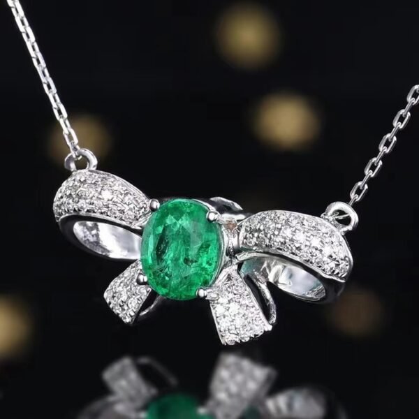 微信图片_202407270943571 Sgarit Fine Jewelry OEM Factory Real 18k White Gold 0.73 Carats Oval Cut Jewellery Vivid Green Luxury Natural Emerald Gemstone Collarbone Chain