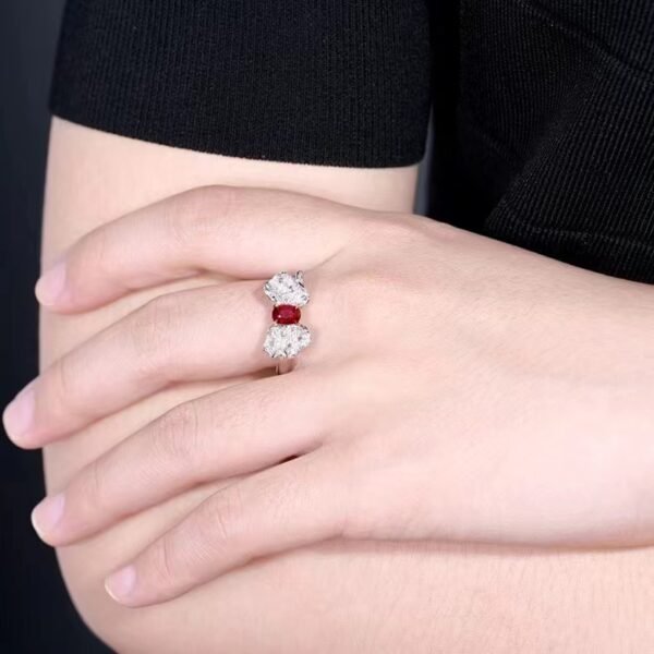 微信图片_202407270944505 SGARIT Fine Jewelry Supplier Solid 18k White Gold 0.73 Carats Oval Cut Jewellery Unburnt Pigeon Red Ruby Mozambique Natural Gemstone Ring