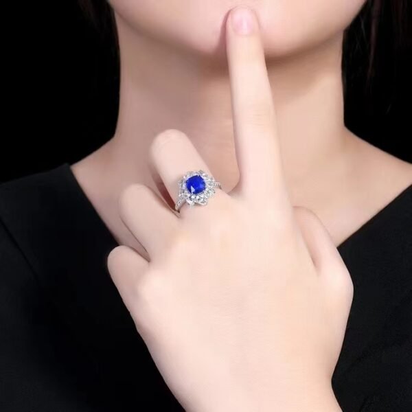 微信图片_202407270945286 SGARIT Fine Jewelry Wholesale Solid 18k White Gold 2.69 Carats Cushion Cut Jewellery Royal Blue Sapphire Sri Lanka Natural Gemstone Ring