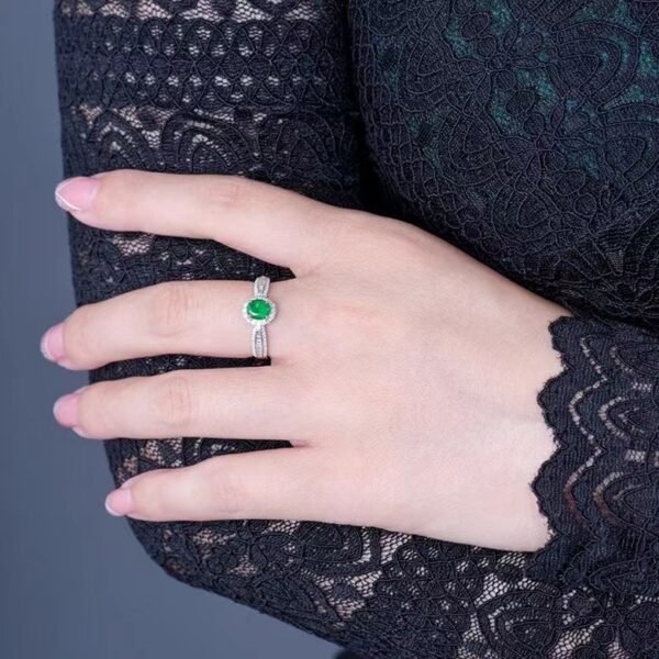 微信图片_202407271022393 SGARIT Fine Jewelry Factory Real 18k White Gold 0.58 Carats Oval Cut Jewellery Panjshir Green Luxury Natural Emerald Gemstone Ring