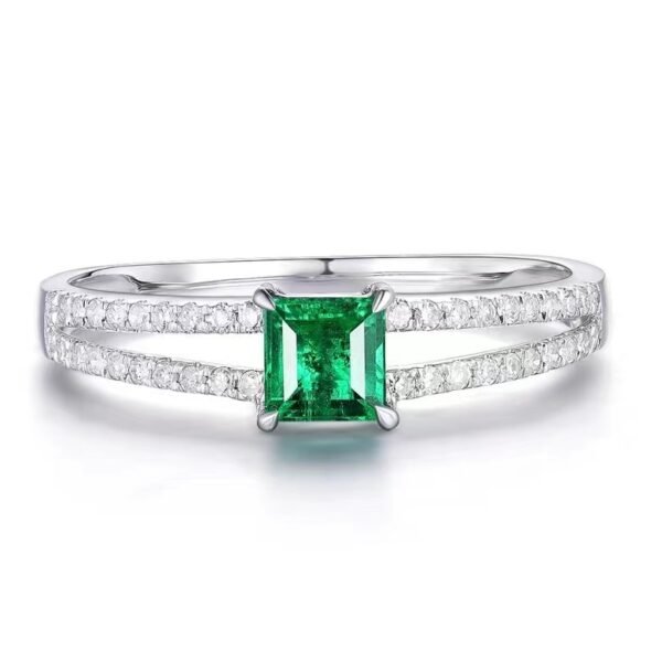 微信图片_202407311023423 SGARIT Fine Jewelry Factory Solid 18k White Gold 0.4 Carats Emerald Cut Jewellery Classic Zambia Vivid Green Engagement Anniversary Natural Gemstone Emerald Ring