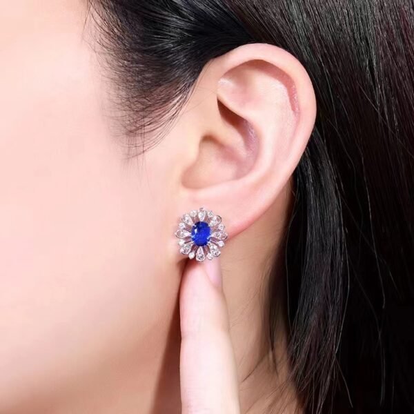 微信图片_202407311032104 SGARIT Fine Jewelry Custom Solid 18k White Gold 2.25 Carats Oval Cut Jewellery Luxury Natural Gemstone Sri Lanka Blue Sapphire Stud Earrings