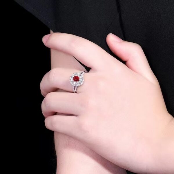 微信图片_20240731103250 SGARIT Fine Jewelry Custom Solid 18k White Gold 1.03 Carats Oval Cut Jewellery Luxury Natural Gemstone Unburnt Pigeon Red Ruby Ring