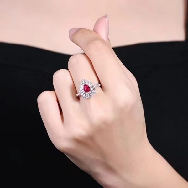 微信图片_202407311115381 SGARIT Fine Jewelry Custom Solid 18k White Gold 1.11 Carats Pear Cut Jewellery Luxury Natural Gemstone Mozambique Unheated Pigeon Red Ruby Ring
