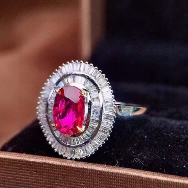 微信图片_20240802100550 SGARIT Fine Jewelry Factory Custom Solid 18k White Gold 1.38 Carats Oval Cut Jewellery Luxury Elegant Noble Natural Gemstone Quality Unburnt Red Ruby Ring