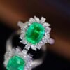 SGARIT Fine Jewelry Factory Customized Solid 18k White Gold 3 Carats Cushion Cut Jewellery Classic Engagement Anniversary VVG Green Natural Gemstone Emerald Ring