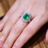 SGARIT Fine Jewelry Factory Customized Solid 18k White Gold 3 Carats Cushion Cut Jewellery Classic Engagement Anniversary VVG Green Natural Gemstone Emerald Ring