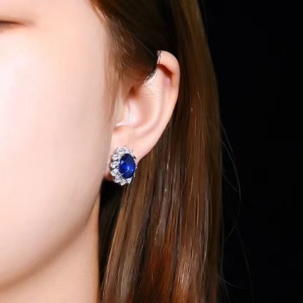 微信图片_202408021011565 SGARIT Fine Jewelry Manufacturer Custom Real 18k White Gold 3.58 Carats Oval Cut Jewellery Luxury Natural Gemstone Unburnt Sri Lanka Royal Blue Sapphire Stud Earrings