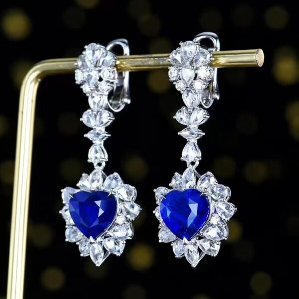 微信图片_202408021012161 SGARIT Fine Jewelry Manufacturer Custom Real 18k White Gold 8.85 Carats Heart Cut Jewellery Luxury Natural Gemstone Unburnt Sri Lanka Royal Blue Sapphire Earrings