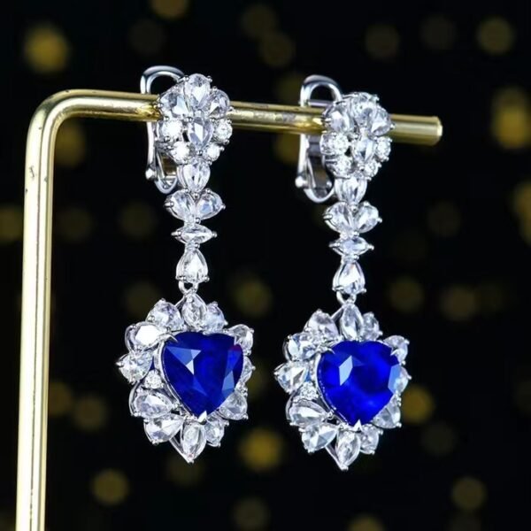 微信图片_202408021012162 SGARIT Fine Jewelry Manufacturer Custom Real 18k White Gold 8.85 Carats Heart Cut Jewellery Luxury Natural Gemstone Unburnt Sri Lanka Royal Blue Sapphire Earrings