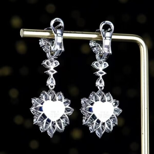 微信图片_202408021012171 SGARIT Fine Jewelry Manufacturer Custom Real 18k White Gold 8.85 Carats Heart Cut Jewellery Luxury Natural Gemstone Unburnt Sri Lanka Royal Blue Sapphire Earrings