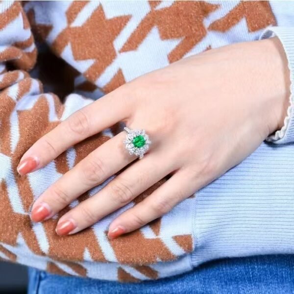 微信图片_202408021013581 SGARIT Fine Jewelry Factory Customized Solid 18k White Gold 1.45 Carats Emerald Cut Jewellery Classic Engagement Anniversary Wooton Green Natural Afghanistan Panjshir Gemstone Emerald Ring/Pendant