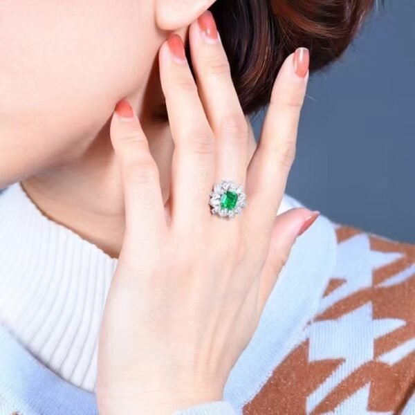 微信图片_202408021013582 SGARIT Fine Jewelry Factory Customized Solid 18k White Gold 1.45 Carats Emerald Cut Jewellery Classic Engagement Anniversary Wooton Green Natural Afghanistan Panjshir Gemstone Emerald Ring/Pendant