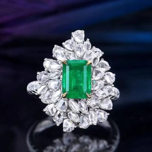 微信图片_20240802101509 SGARIT Fine Jewelry Factory Customized Solid 18k White Gold 1.97 Carats Emerald Cut Jewellery Classic Engagement Anniversary Vivid Green Natural Afghanistan Gemstone Emerald Ring/Pendant