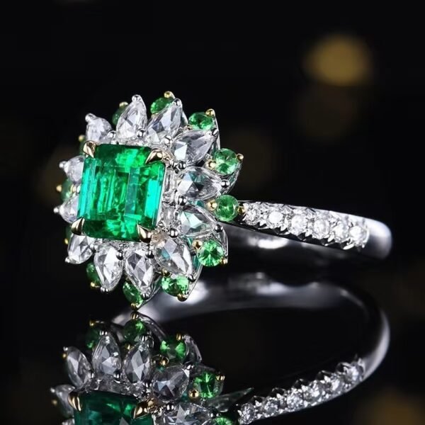 微信图片_202408021015241 SGARIT Fine Jewelry Factory Customized Solid 18k White Gold 0.82 Carats Carre Cut Jewellery Classic Engagement Anniversary Vitreous Natural Gemstone Emerald Ring/Pendant