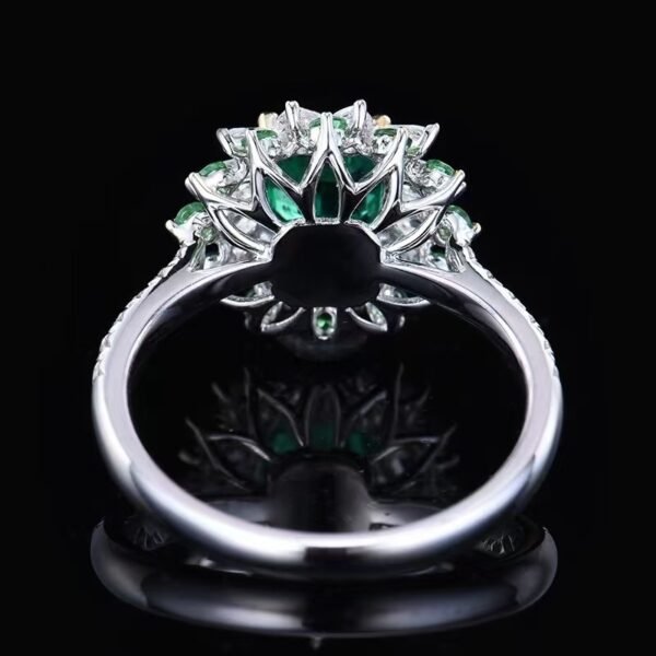 微信图片_202408021015243 SGARIT Fine Jewelry Factory Customized Solid 18k White Gold 0.82 Carats Carre Cut Jewellery Classic Engagement Anniversary Vitreous Natural Gemstone Emerald Ring/Pendant