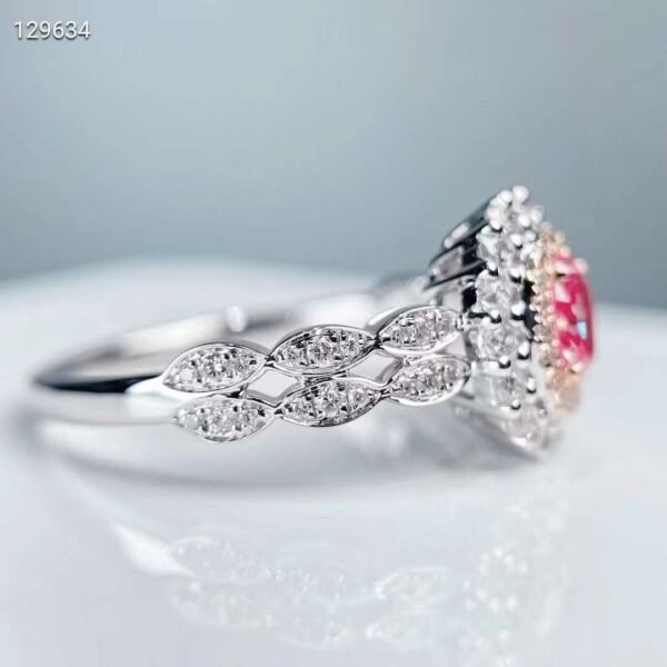 微信图片_20240805094321 SGARIT Fine Jewelry Producer Custom Solid 18k White Gold 0.31 Carats Oval Cut Jewellery Luxury Fancy Pink Natural Diamond SI Ring