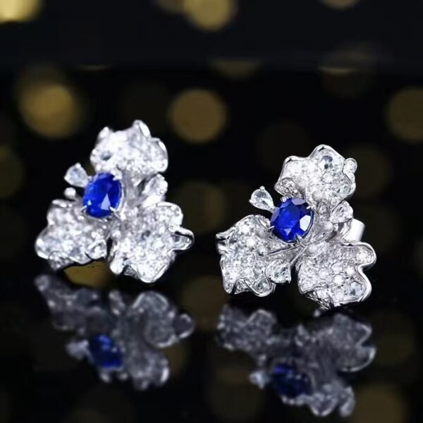 微信图片_20240806102022 SGARIT Fine Jewelry Manufacturer Custom Real 18k White Gold 1.55 Carats Oval Cut Jewellery Luxury Natural Gemstone Sri Lanka Unheated Royal Blue Sapphire Earrings