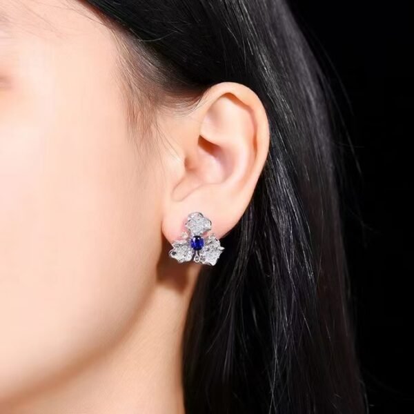 微信图片_202408061020224 SGARIT Fine Jewelry Manufacturer Custom Real 18k White Gold 1.55 Carats Oval Cut Jewellery Luxury Natural Gemstone Sri Lanka Unheated Royal Blue Sapphire Earrings