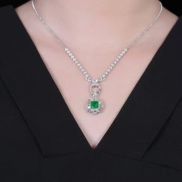 微信图片_202408061021003 SGARIT Fine Jewelry Manufacturer Customized Solid 18k White Gold 1.19 Carats Emerald Cut Jewellery Classic Engagement Anniversary Musa level Green Natural Gemstone Emerald Pendant/Ring