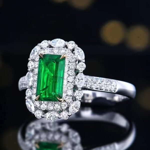 微信图片_20240806102118 SGARIT Fine Jewelry Factory Customized Solid 18k White Gold 0.75 Carats Emerald Cut Jewellery Classic Engagement Anniversary Green Natural Gemstone Emerald Ring