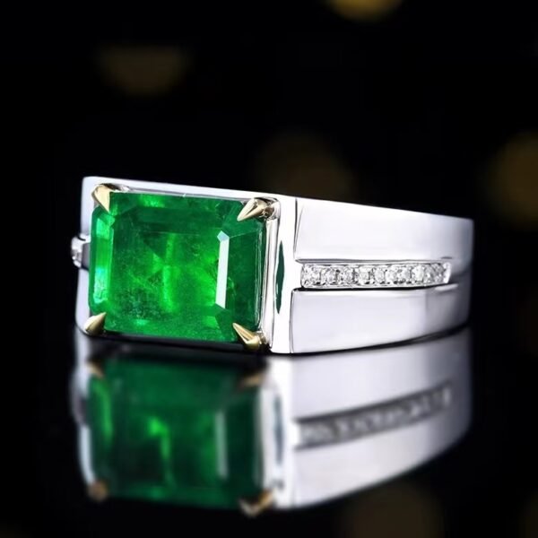 微信图片_202408061025411 SGARIT Fine Jewelry Factory Customized Solid 18k White Gold 2.12 Carats Emerald Cut Jewellery Classic Engagement Anniversary Vivid Green Natural Gemstone Emerald Ring