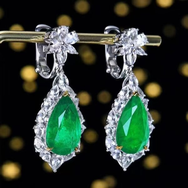 微信图片_202408061027322 SGARIT Fine Jewelry Manufacturer Custom Real 18k White Gold 10.24 Carats Pear Cut Jewellery Luxury Natural Gemstone Emerald Earrings