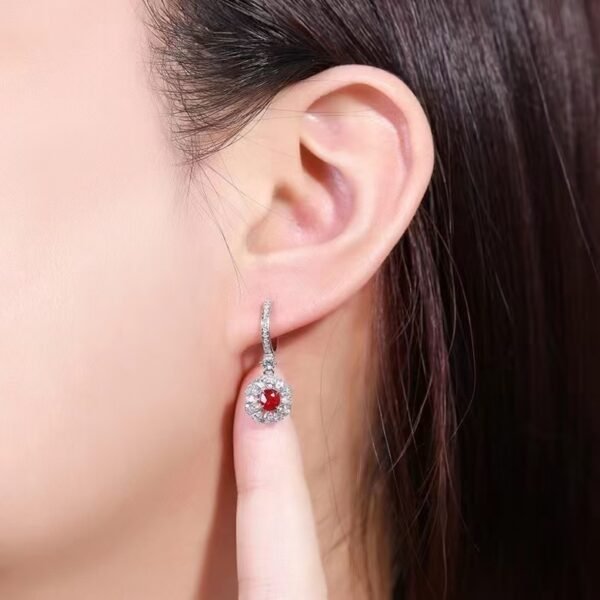 微信图片_202408061028072 SGARIT Fine Jewelry Manufacturer Custom Real 18k White Gold 0.66 Carats Round Brilliant Cut Jewellery Luxury Natural Gemstone Unburnt Pigeon Red Ruby Earrings