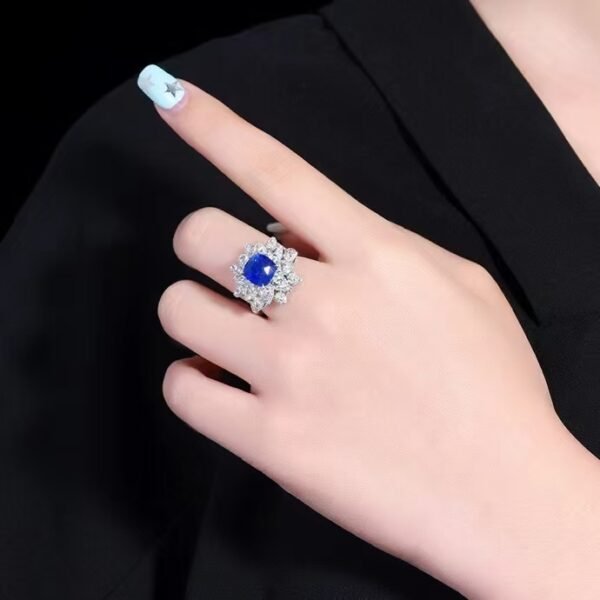 SGARIT Fine Jewelry Factory Customized Solid 18k White Gold 4.03 Carats Cushion Cut Jewellery Classic Engagement Anniversary Natural Sri Lanka Royal Blue Sapphire Gemstone Ring/Pendant