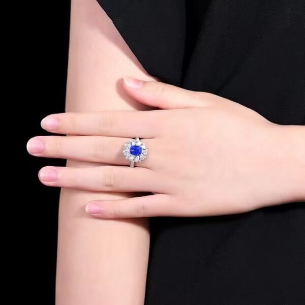 微信图片_202408061030445 SGARIT Fine Jewelry Manufacturers Customized Solid 18k White Gold 2.8 Carats Cushion Cut Jewellery Classic Engagement Anniversary Natural Unburnt Cornflower Sapphire Gemstone Ring/Pendant