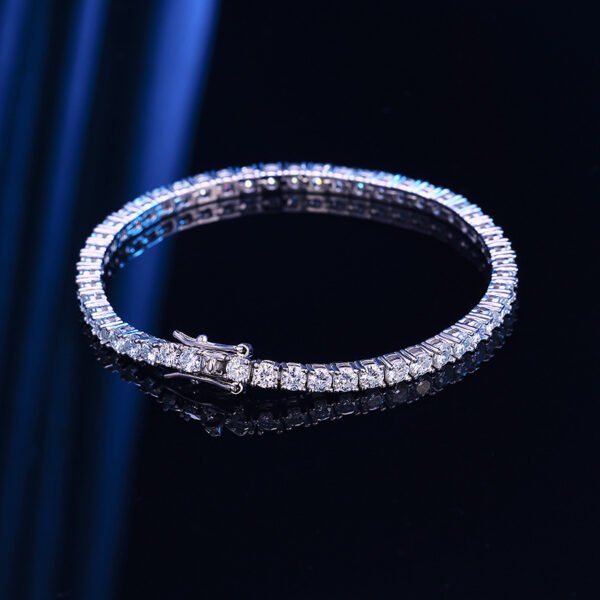 O1CN017IsxXf2C79yJSACzD_!!4116638426-0-cib 925 Sterling Silver Moissanite Tennis Bracelet