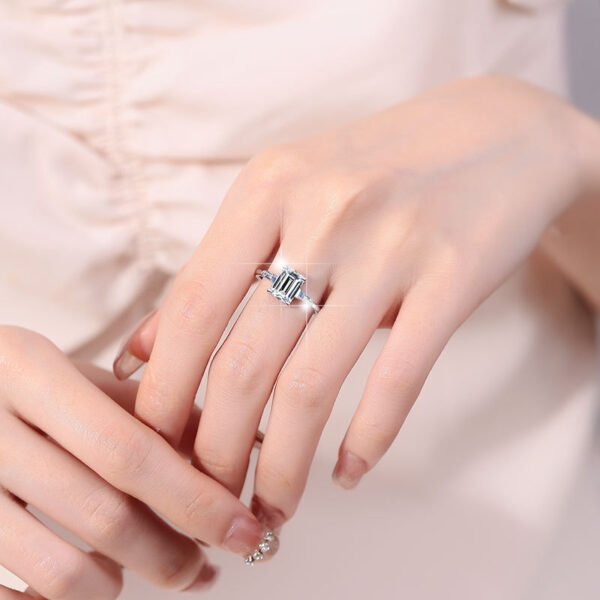 925 Sterling Silver 2ct Moissanite Ring