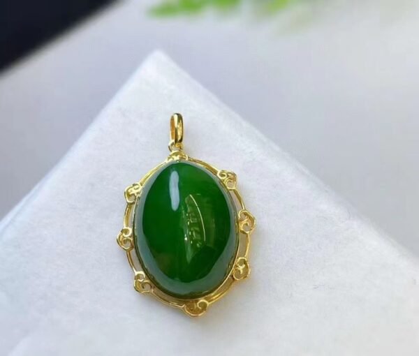 微信图片_202409181533271 SGARIT Wholesaler 18K Gold Jewellery Natural Nephrite Hetian Jasper Jade Spinach Green Pendant Jewelry
