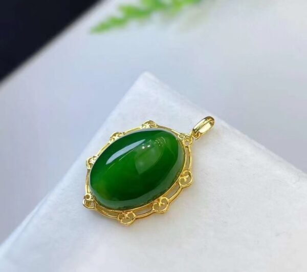 微信图片_20240918153328 SGARIT Wholesaler 18K Gold Jewellery Natural Nephrite Hetian Jasper Jade Spinach Green Pendant Jewelry