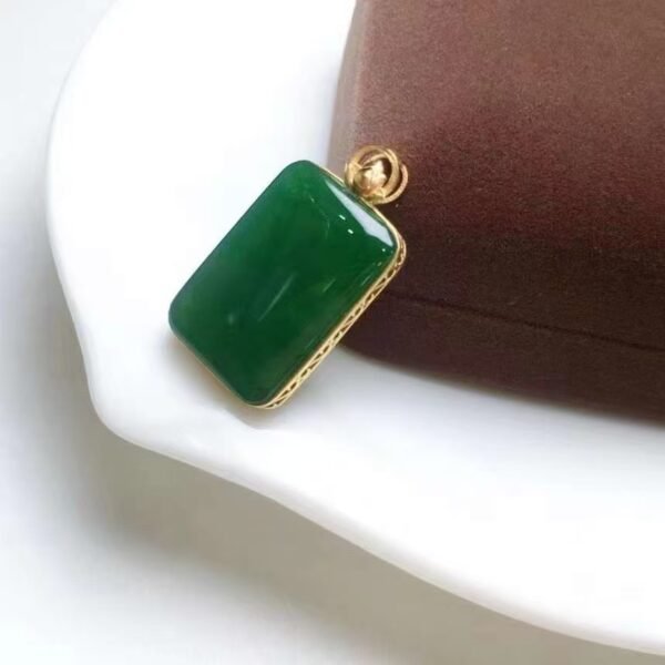 微信图片_202409181533581 SGARIT Factory Direct Selling 18K Gold Jewellery Natural Nephrite Hetian Jasper Jade Safeness Spinach Green Pendant Jewelry