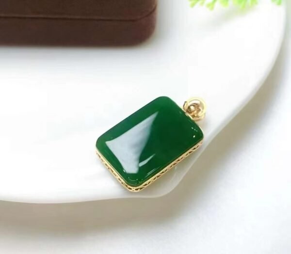 微信图片_202409181533582 SGARIT Factory Direct Selling 18K Gold Jewellery Natural Nephrite Hetian Jasper Jade Safeness Spinach Green Pendant Jewelry