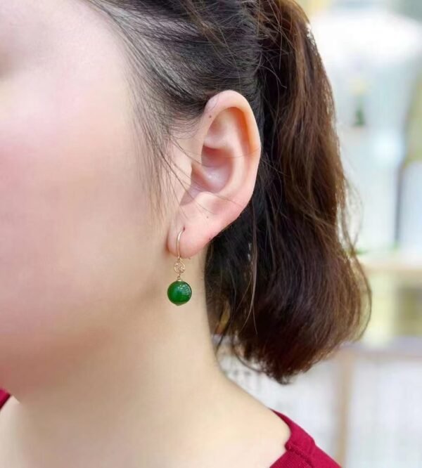 微信图片_20240918153429 SGARIT Manufacturer 18K Gold Jewellery Round Brilliant Cut Natural Nephrite Hetian Jasper Jade Bead Earrings Jewelry