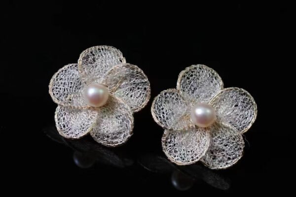 微信图片_20240926152801 Natural Fresh Water Pearl 14K Filled Gold 6mm 7mm Earrings